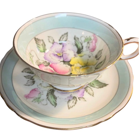 Vintage Paragon by Appointment Pansies Teacup and Saucer - Picture 9 of 9
